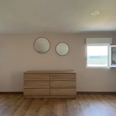 Nyaraló House With Ocean Views In Pantin - La Siesta House